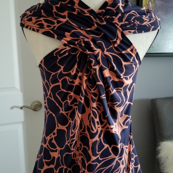 Outback Red Stretch Top Size M - Picture 2 of 3